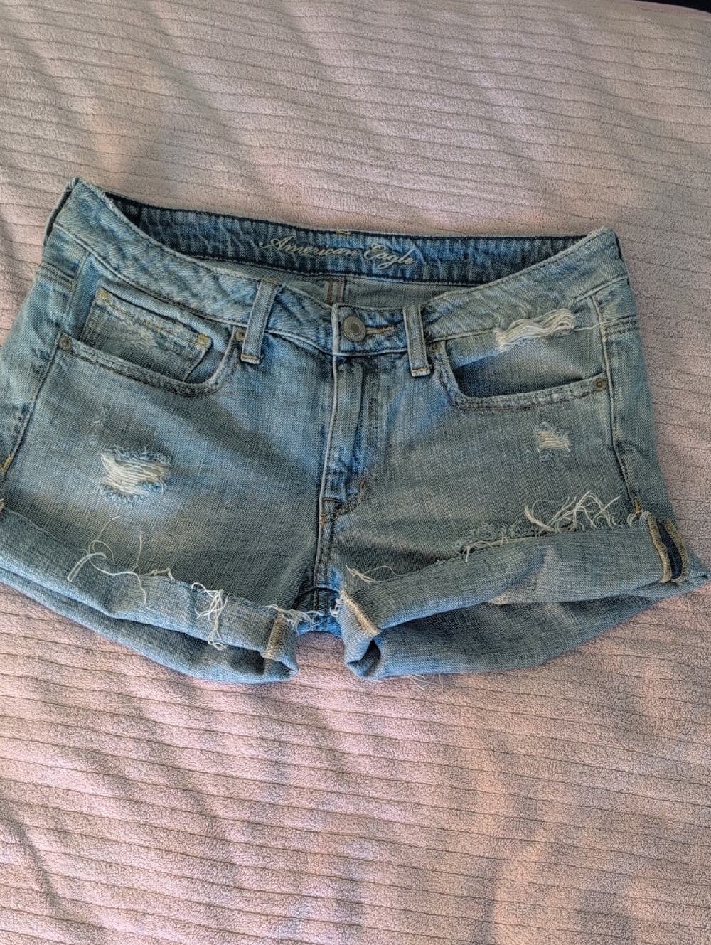 Denim Rolled-Hem Distressed Women’s Shorts - Light Blue